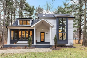 Modern Luxury Home Pool & Spa at Warren Dunes